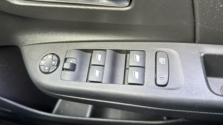 Vauxhall Corsa 1.2 Design 5dr Petrol Hatchback